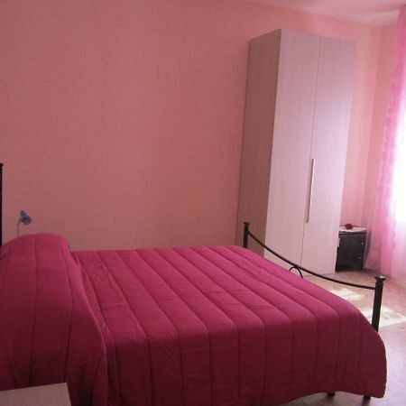 Casa Arcobaleno Apartment คูปรา มาริตติมา ภายนอก รูปภาพ