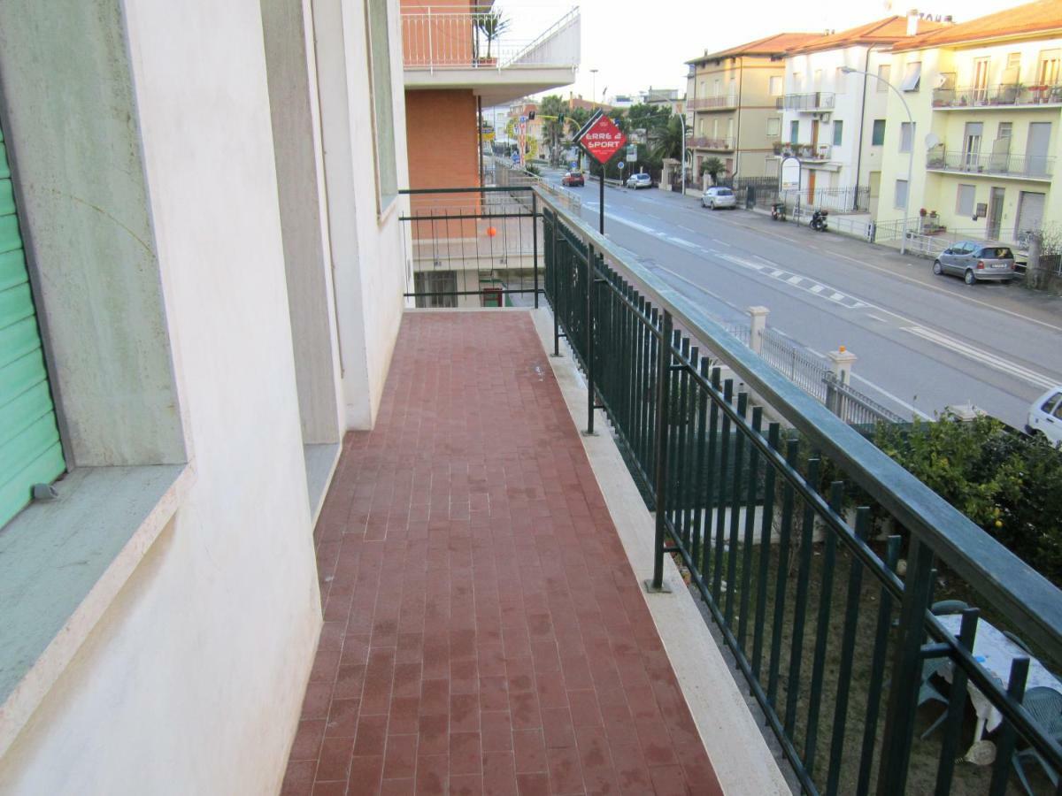 Casa Arcobaleno Apartment คูปรา มาริตติมา ภายนอก รูปภาพ