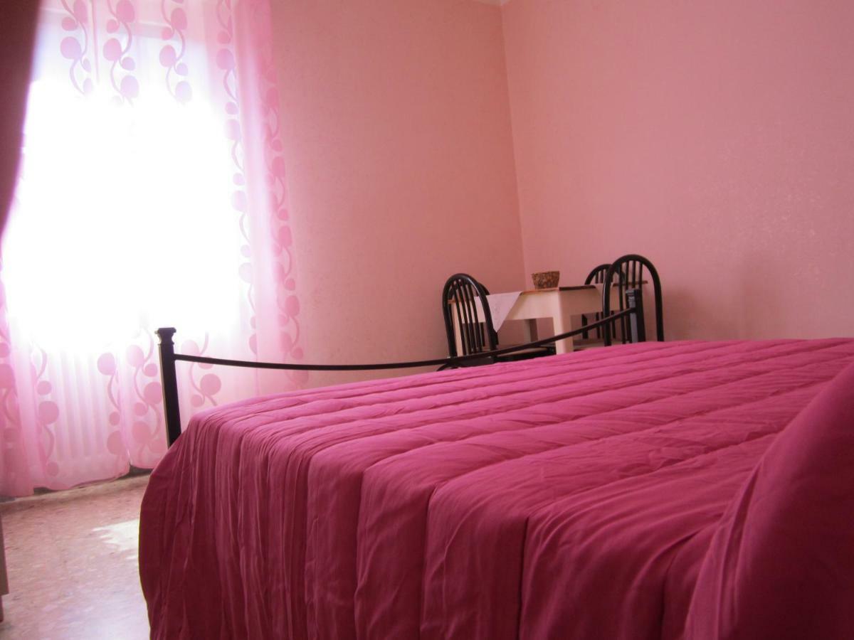 Casa Arcobaleno Apartment คูปรา มาริตติมา ภายนอก รูปภาพ